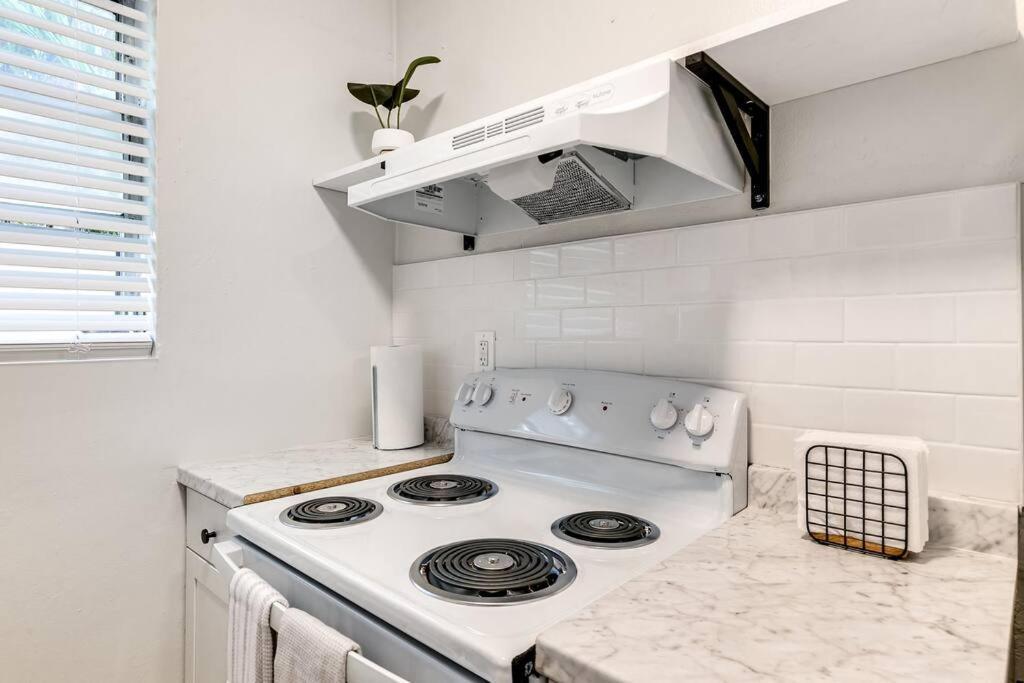 Stylish 2br Fast Wi Fi Virg2 Apartment Miami