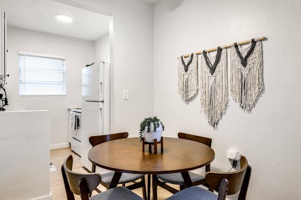 Stylish 2br Fast Wi Fi Virg2 Apartment