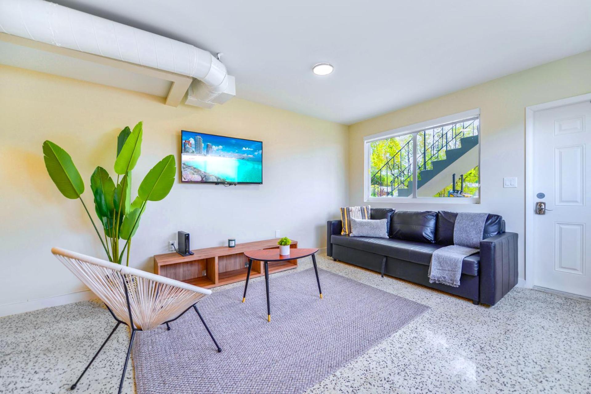 Perfect Monthly To Enjoy Apartment