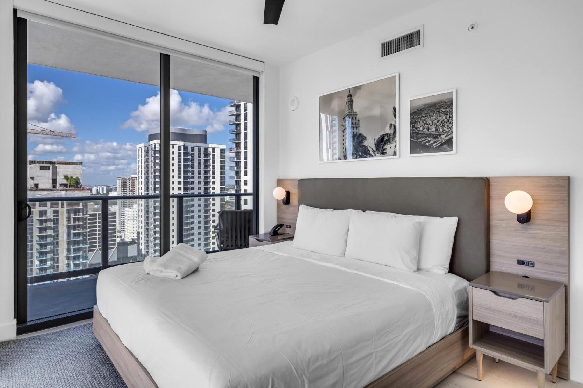 601 * Miami