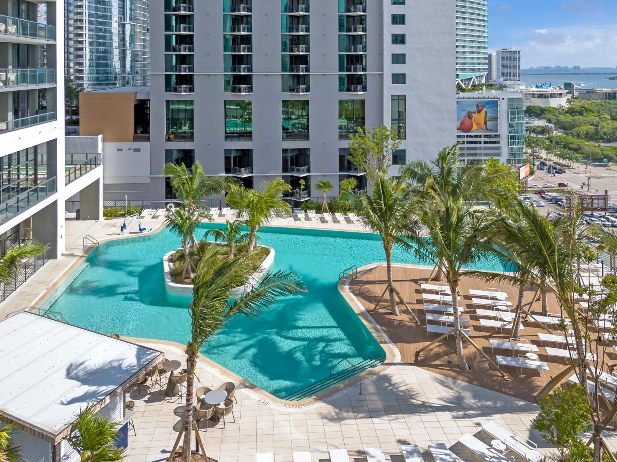 Apartment 601 Miami