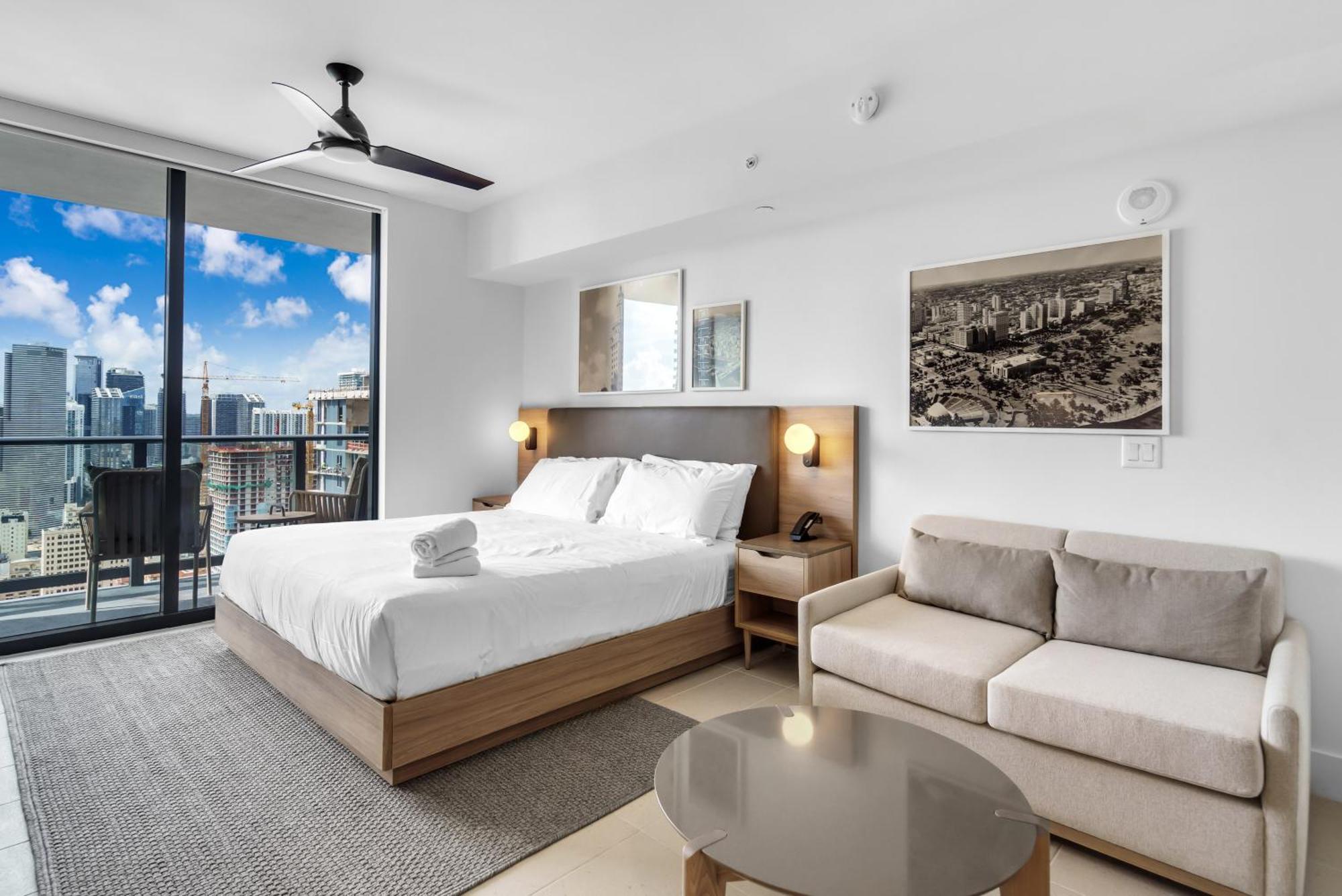 Apartment 601 Miami