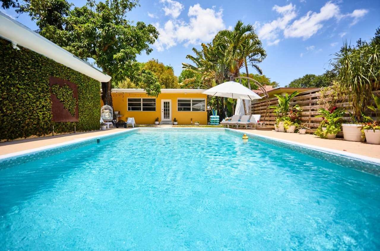 Holiday home Pool Oasis *