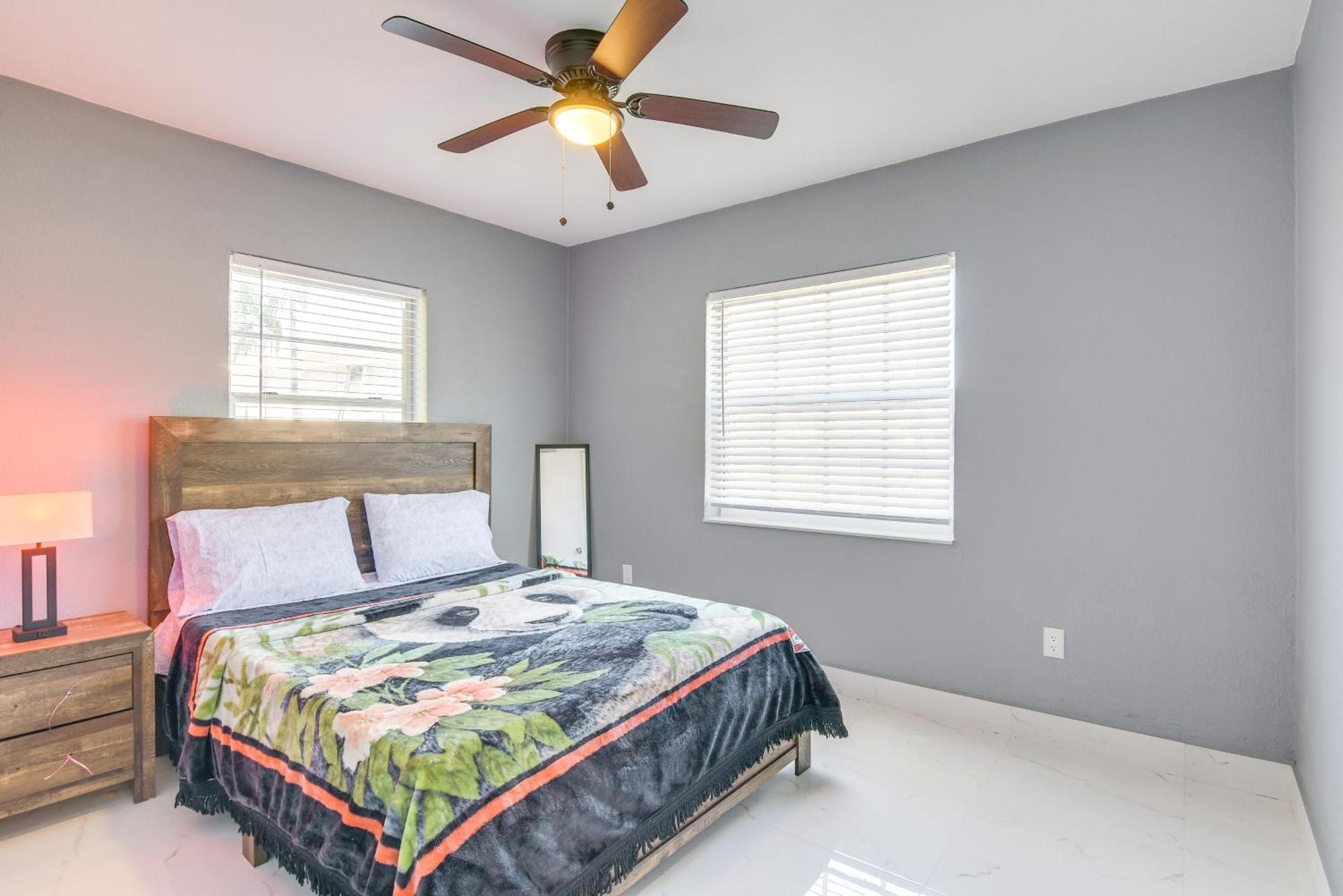 Apartment 7 Mi To Surfside Pet-friendly Unit In *
