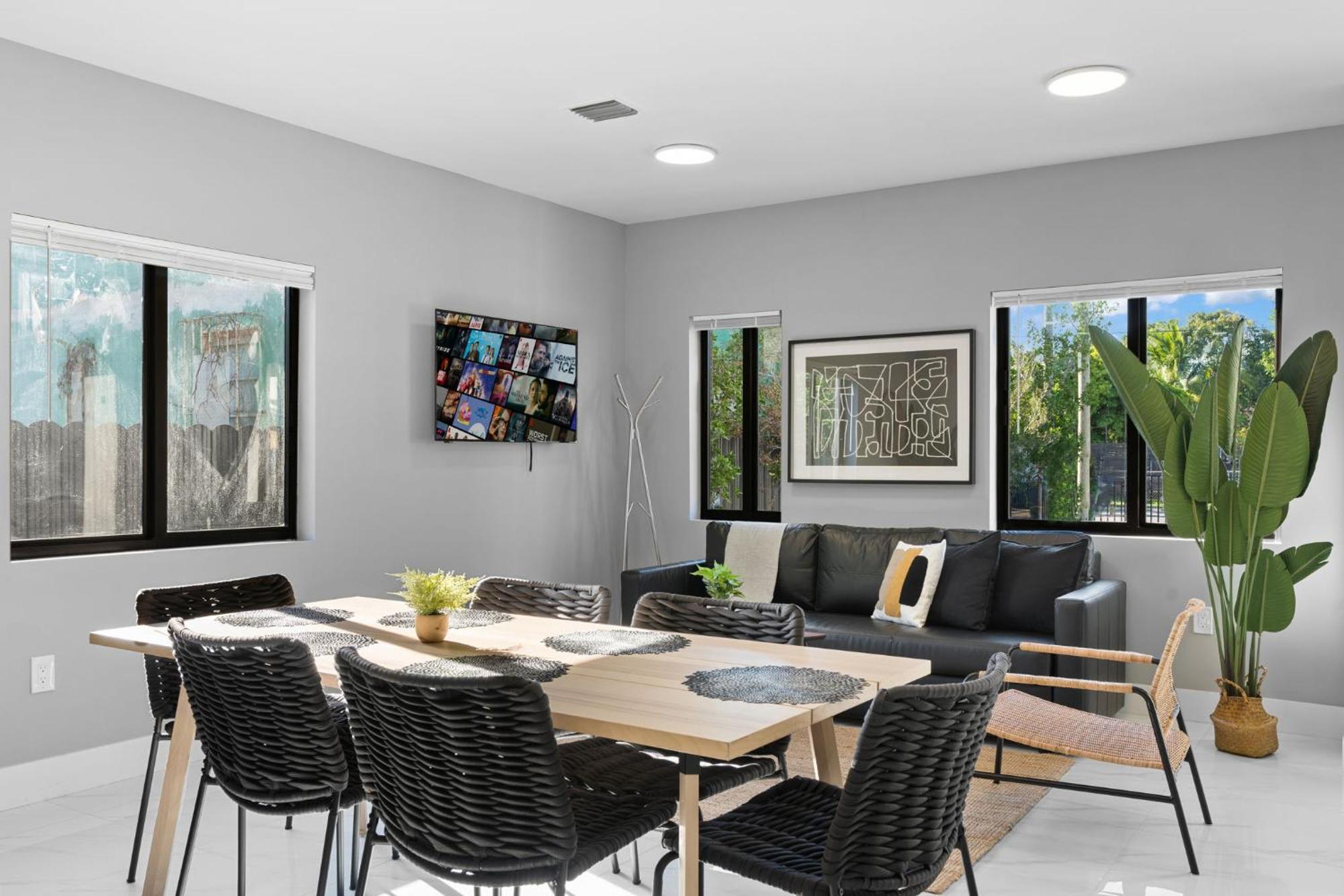 Appartement Spacious W Parking Free Miami