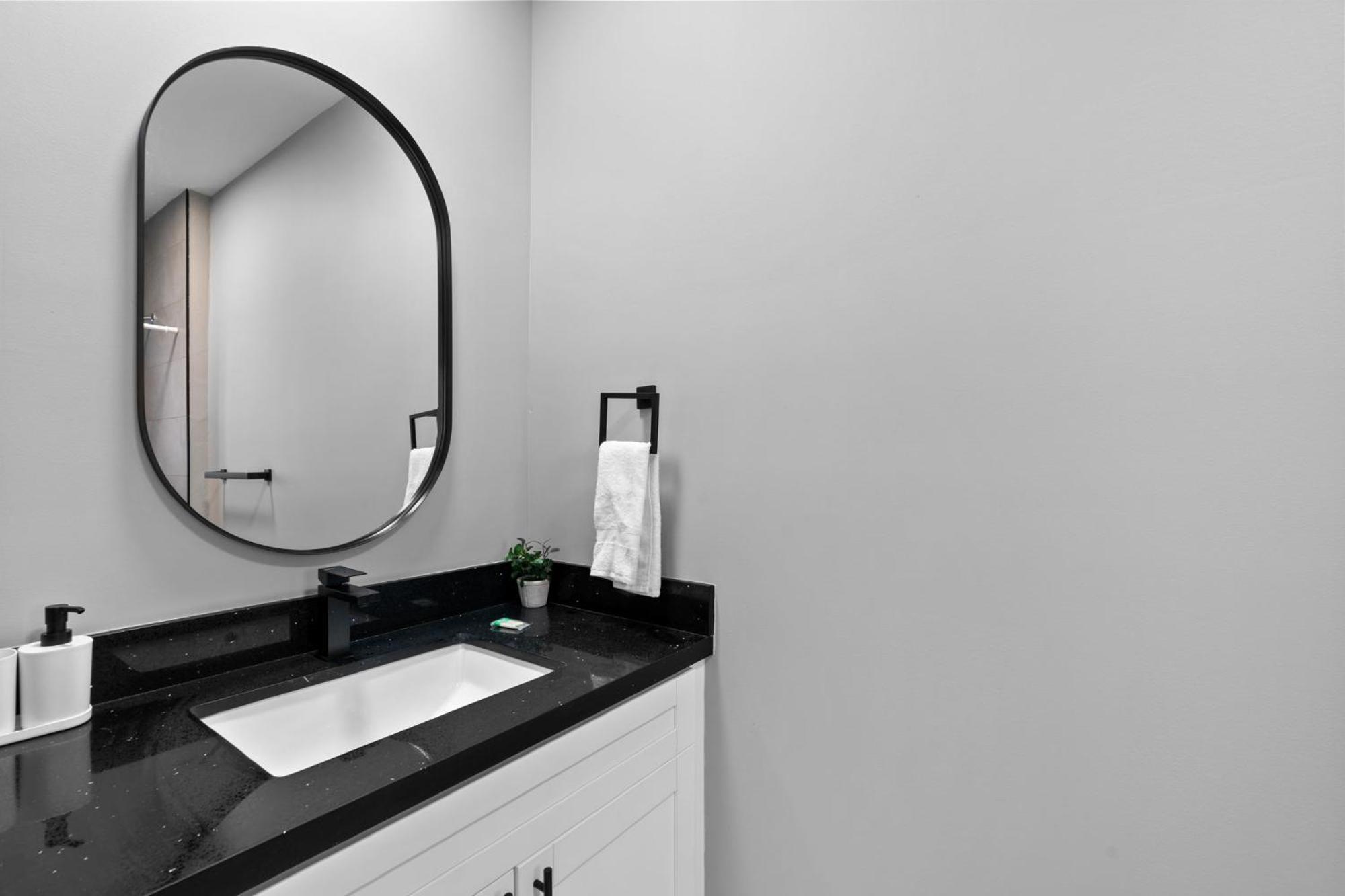 Appartement Spacious W Parking Free