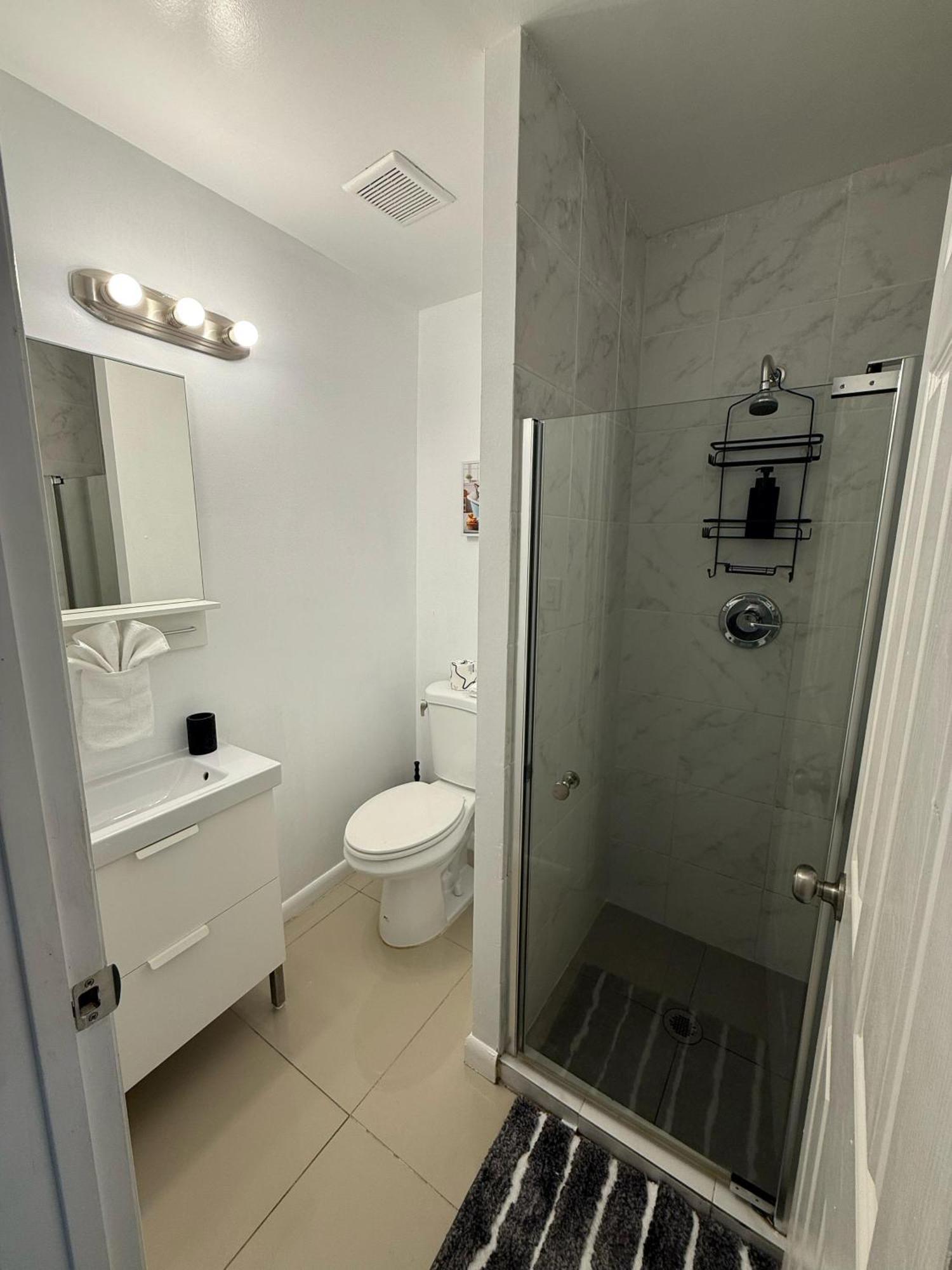 Renzzi Aparthotel