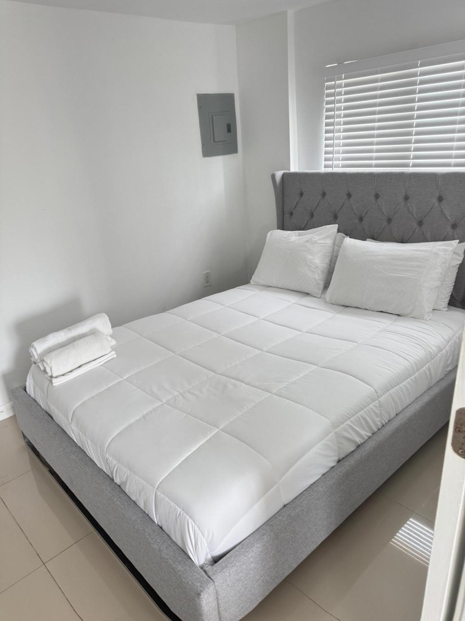 Aparthotel Renzzi Miami