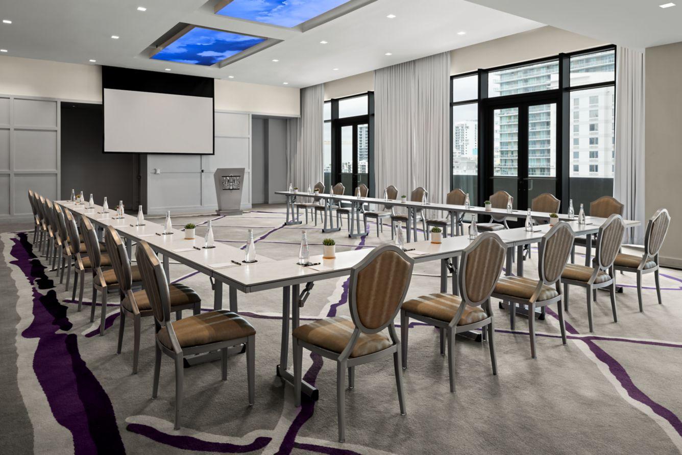 Dua Miami, Autograph Collection Hotel 5*
