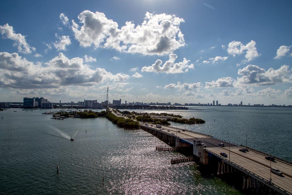 Mare Azur Luxury By Grand Bay * Miami