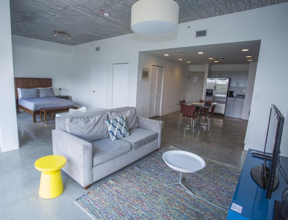 Real Living Apartment Miami