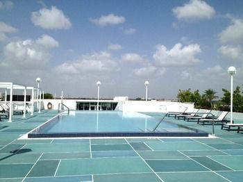 Apartment Real Living Miami
