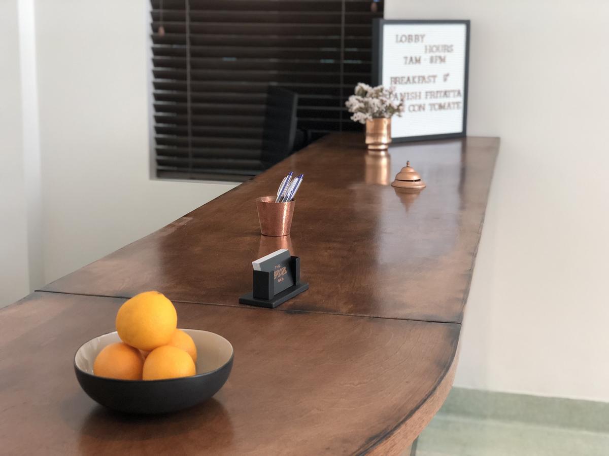 The Copper Door Herberg Miami