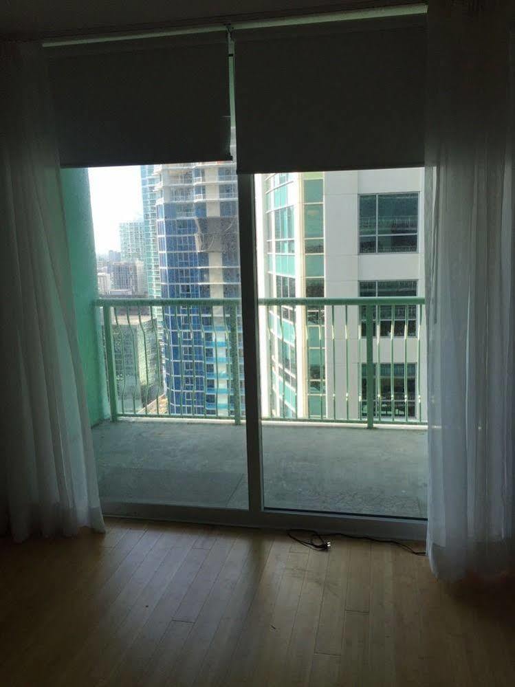 Executive Corporate At The Club At Brickell Bay Miami