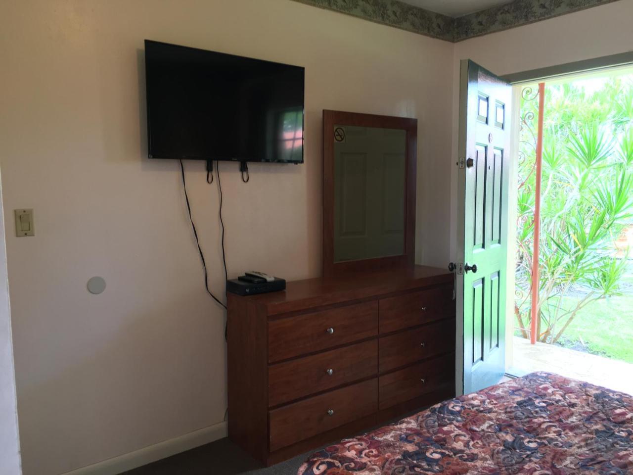 Sunnyside Motel 2*