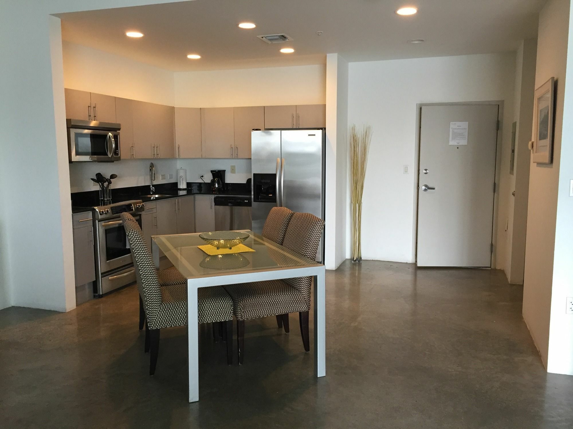 Apartment Real Living *