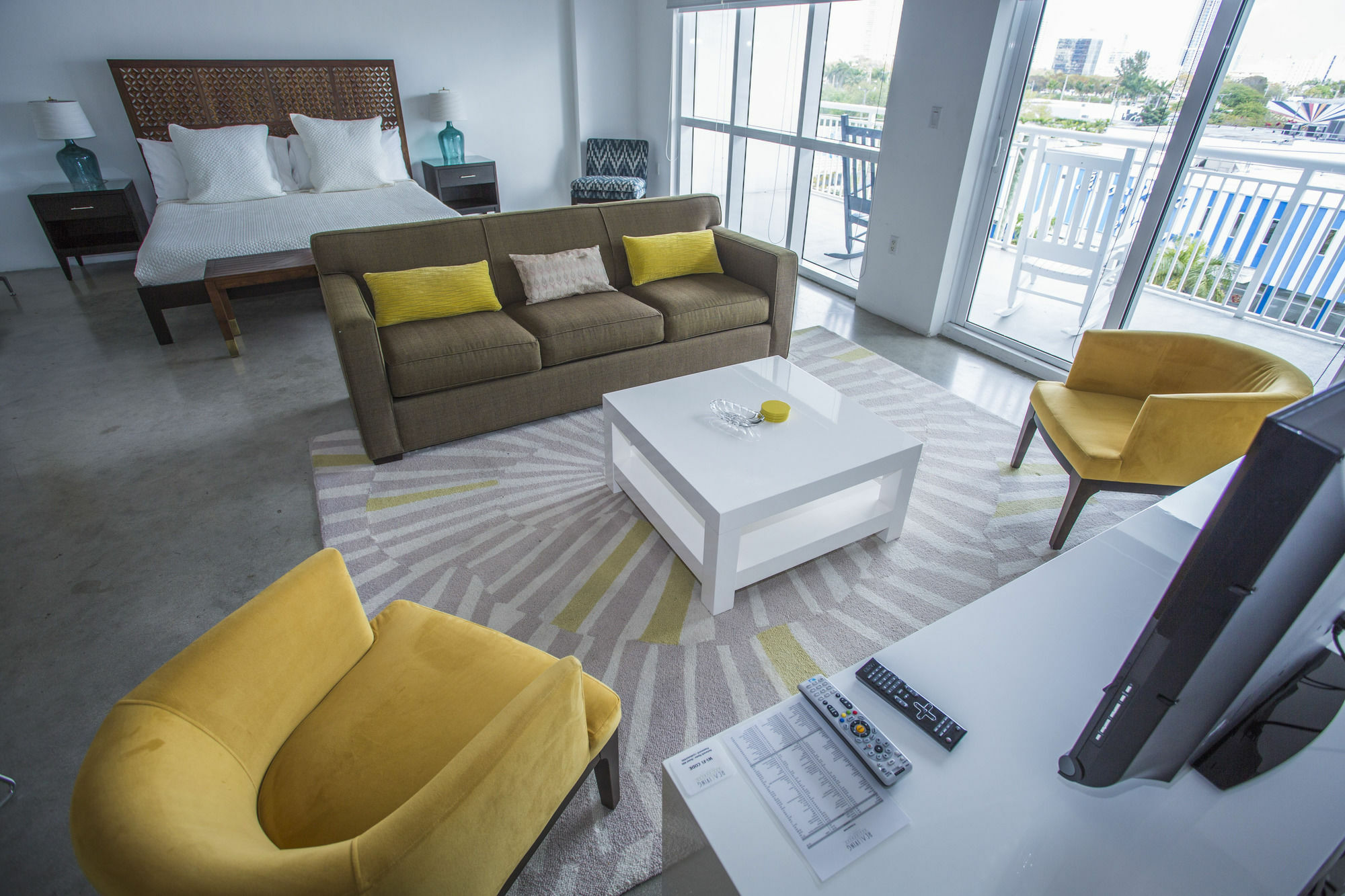 Real Living Apartment Miami