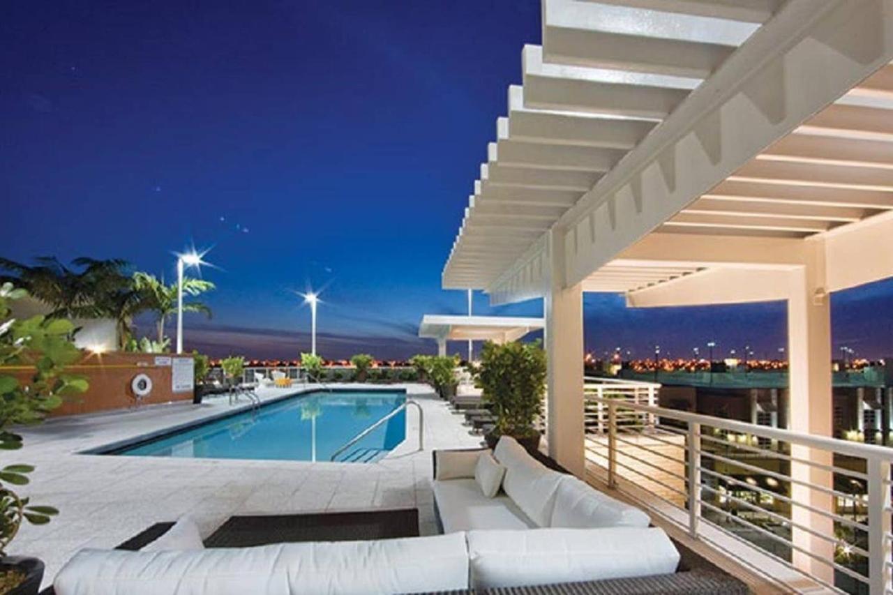 Appartement Modern 1 Bedroom Midtown With Free Parking *