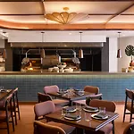 Mayfair House Hotel & Garden