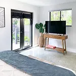 Private King Suite In Miami