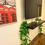 Cozy 1-Bedroom Rental In Miami