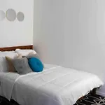 Newly Renovated Condo 5 Min From Airport