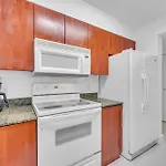 Luxury 1 Bedroom Apartment • Brickell • Unique Views