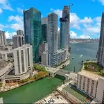 Iconic 1Br Loft Brickell-Waterviews