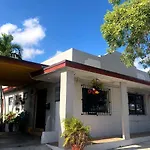 Ramona Motel