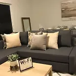 Family-Friendly Townhouse - Close To Beach