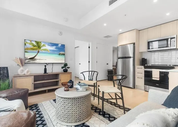 Wynwood Luxury 2 Bedroom Apt