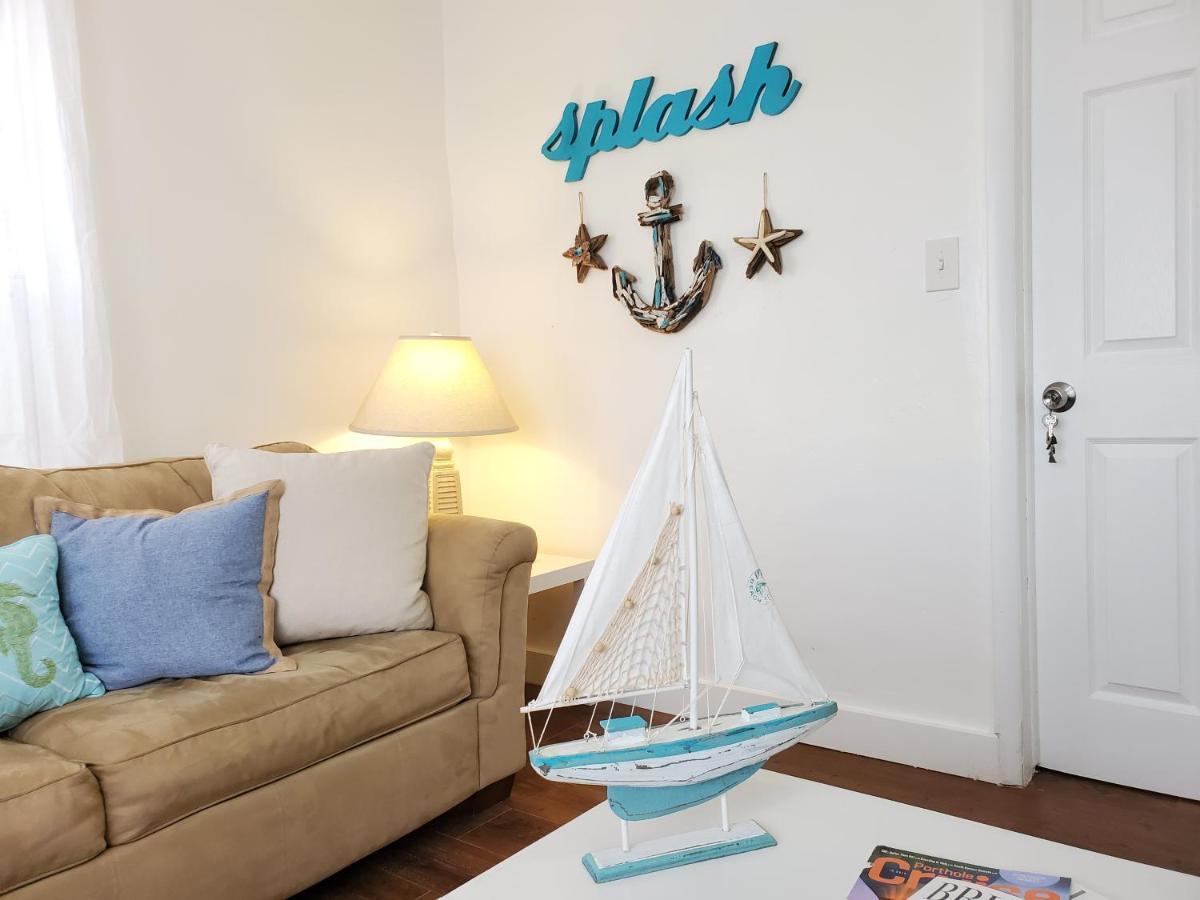 Gasthof La Azul - A Beachy In *