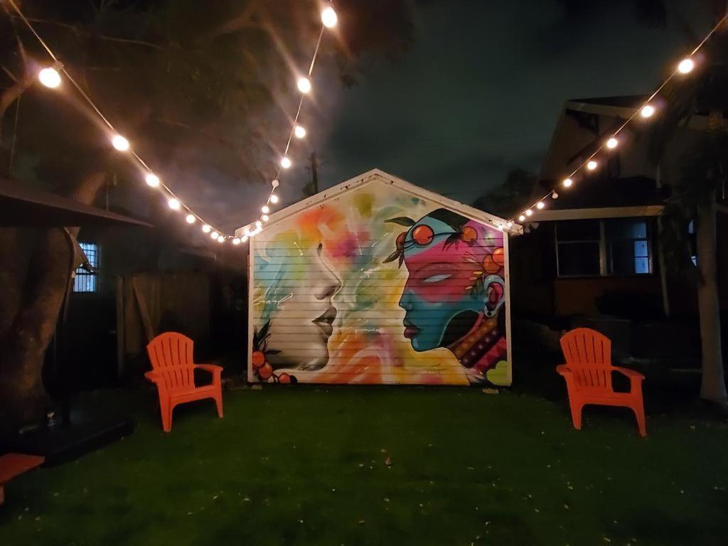 Hostel The Color House *