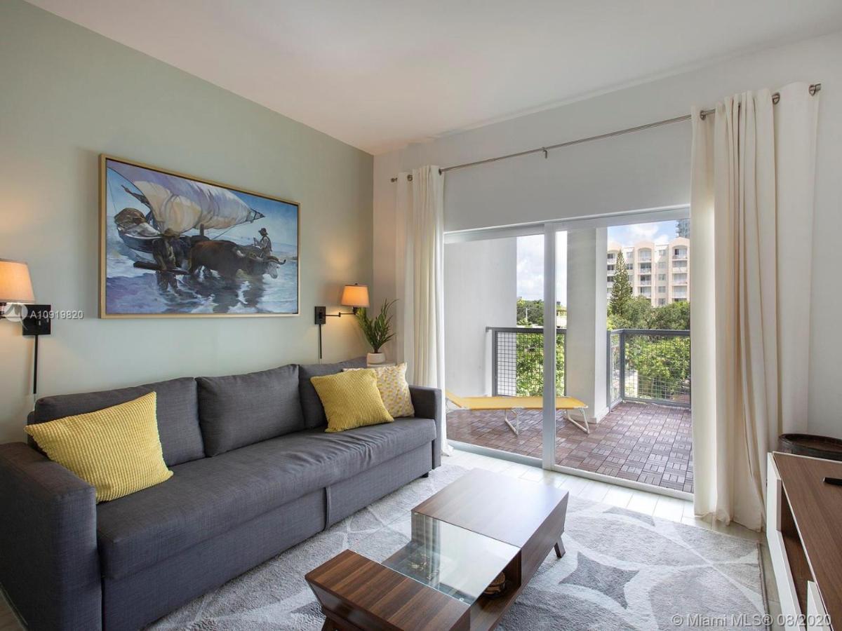 Free Parking-gorgeous 2 Bedroom Unit-location Appartement Miami