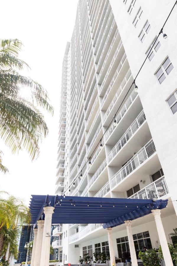 High Rise Brickell Modern