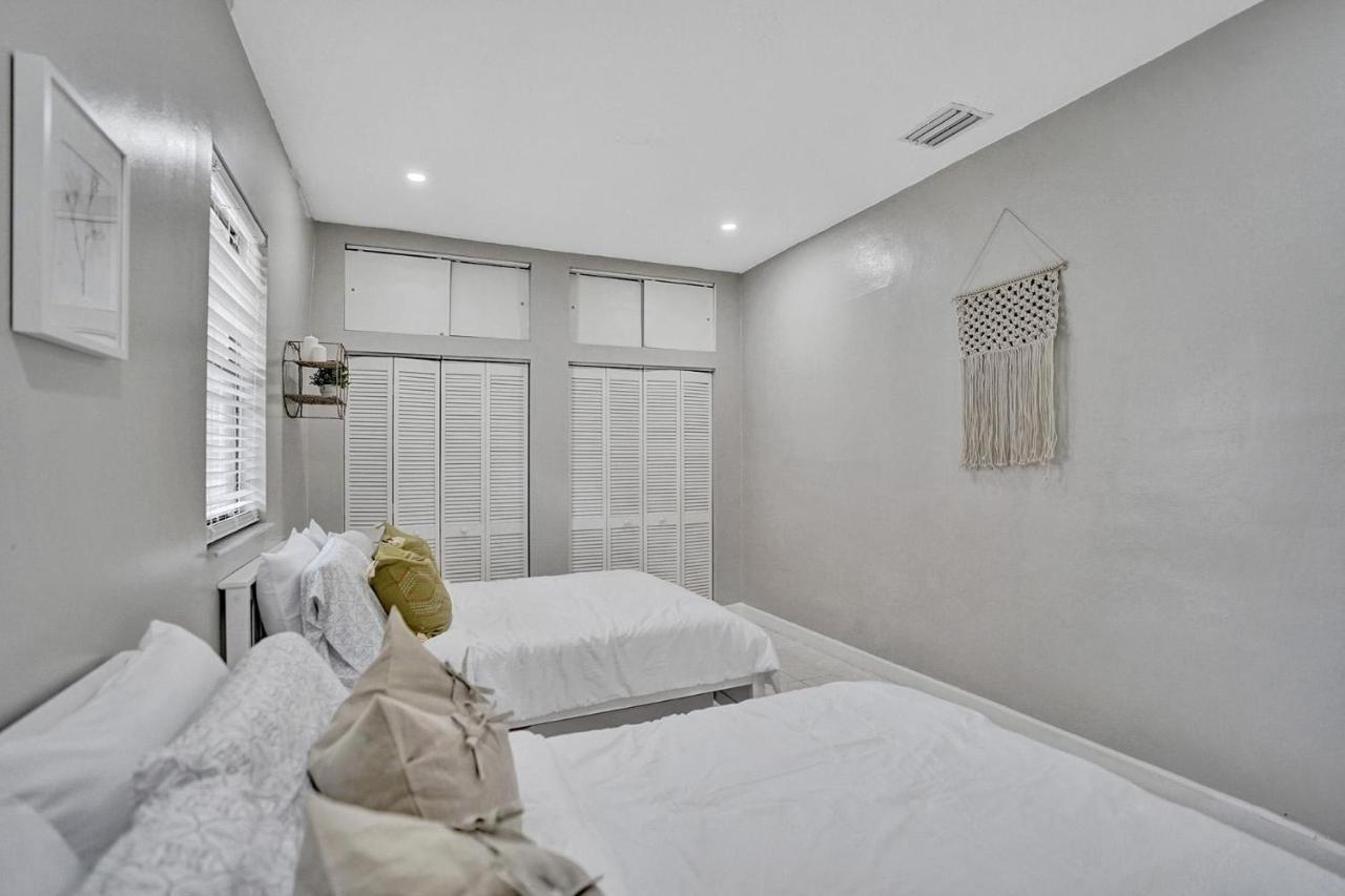 Villa Luxury Rattan Getaway