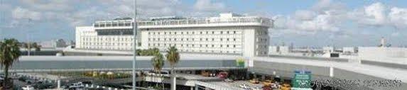 International Airport Hotel Miami