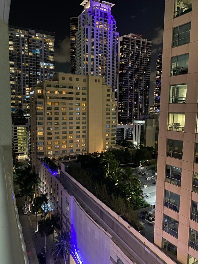 Apartment High Rise Brickell Modern