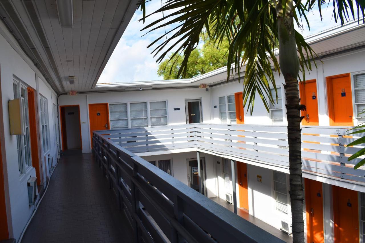 Hotel Travelodge By Wyndham Biscayne Bay 3*