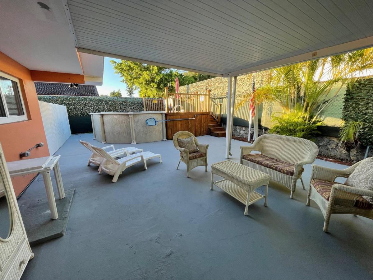 Cozy Mia Airport Pool Holiday home Miami