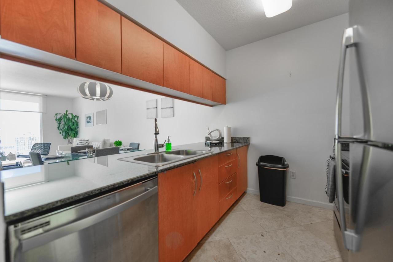 Amazing In The Heart Of Brickell Apartment
