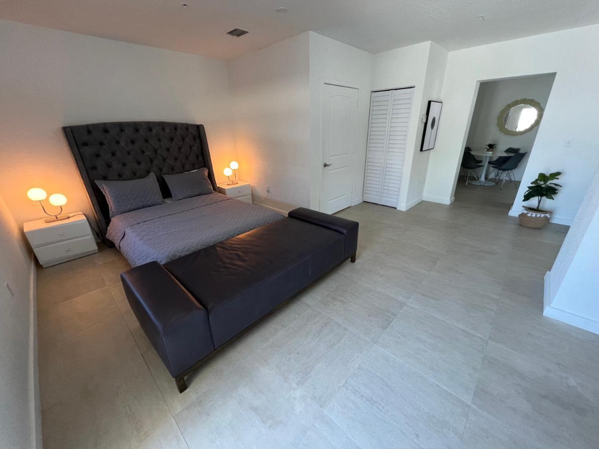 Appartement Renzzi Wynwood