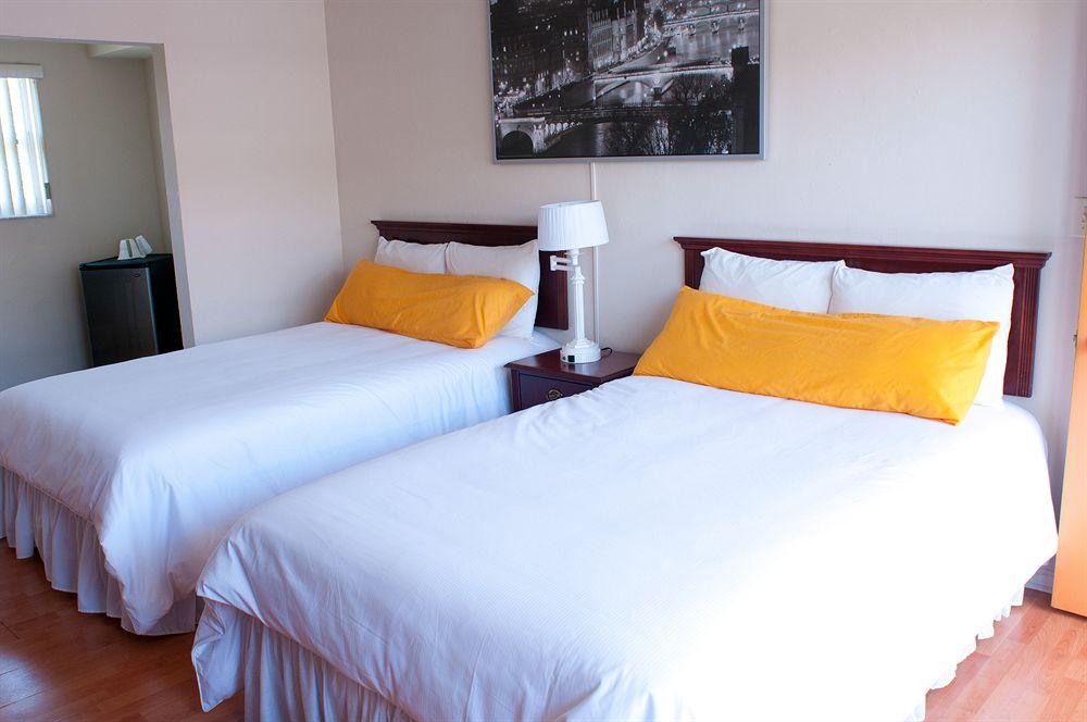 Travelodge By Wyndham Biscayne Bay 3*