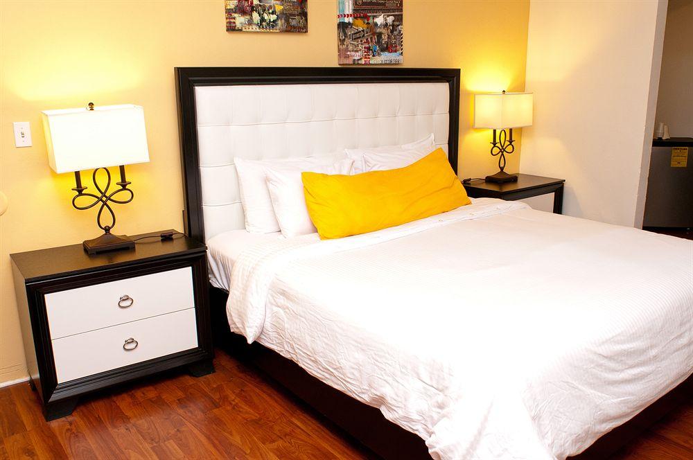 Travelodge By Wyndham Biscayne Bay Miami