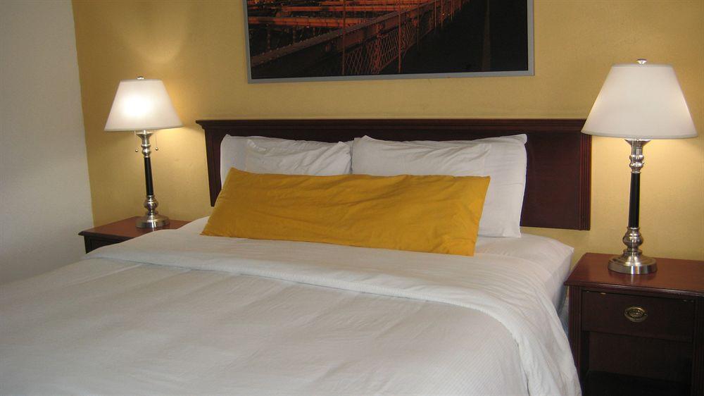 Hotel Travelodge By Wyndham Biscayne Bay Miami