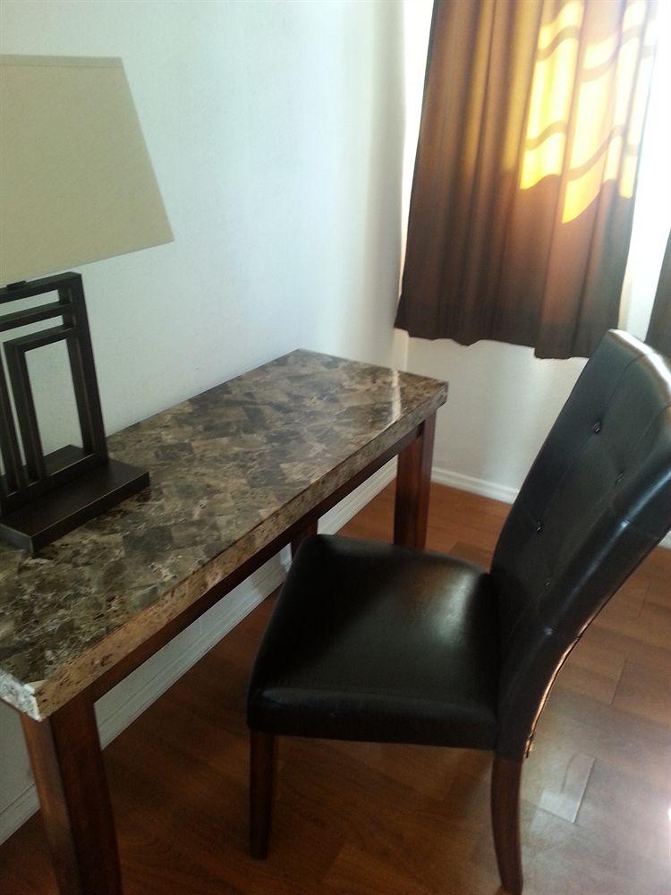 Travelodge By Wyndham Biscayne Bay 3*
