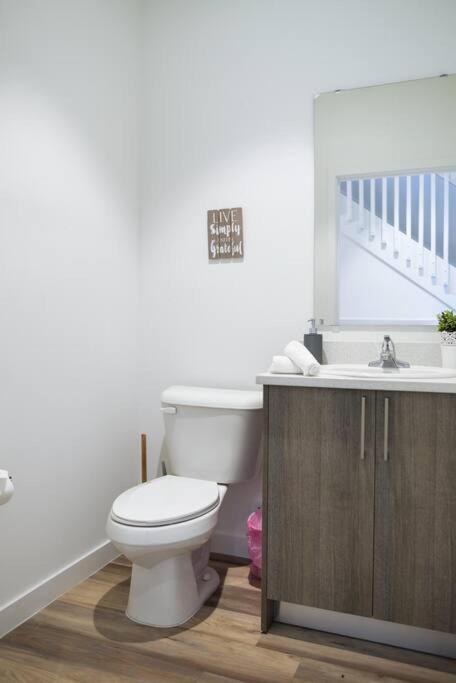 Awesome 3br Townhouse 15minutes From The Miami