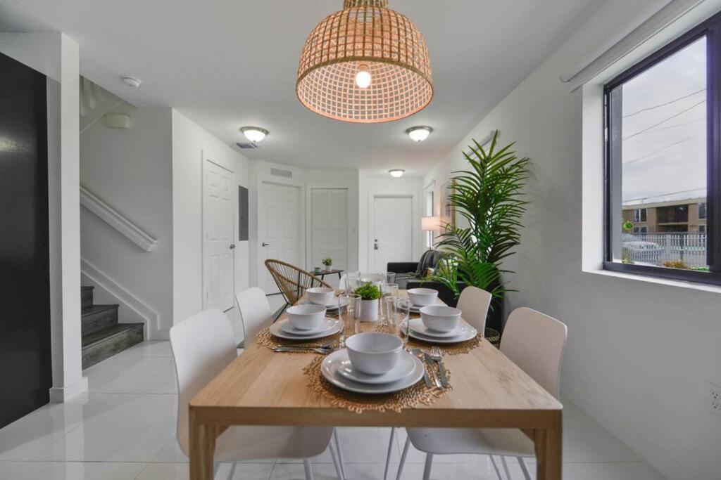 Brand New Duplex 3 Bedroom 2,5 Bathrooms With Parking Holiday home