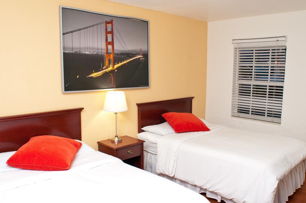 Hotel Travelodge By Wyndham Biscayne Bay 3*