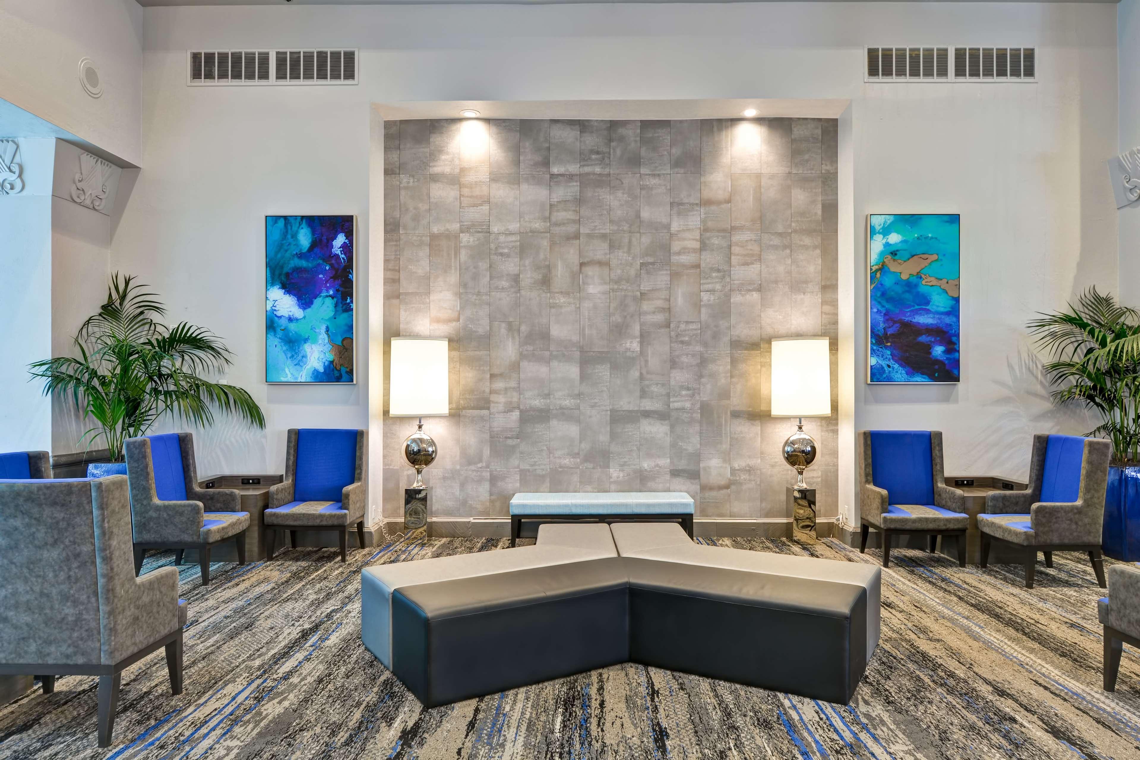 Embassy By Hilton International Airport Miami